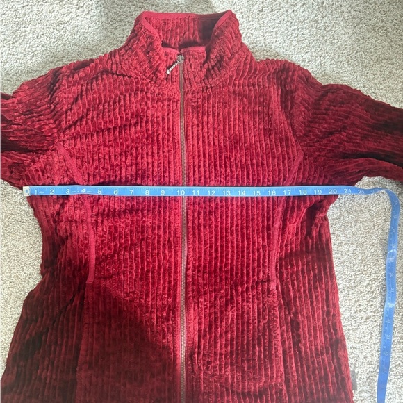 Woolrich Kinsdale Zip Up Corduroy Jacket Ruby red medium excellent condition - Picture 9 of 11